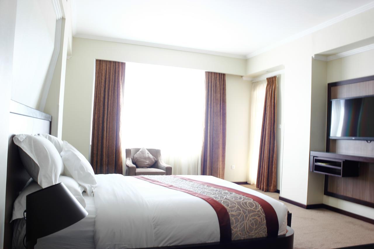 Elilly International Hotel Addisz-Abeba Kültér fotó