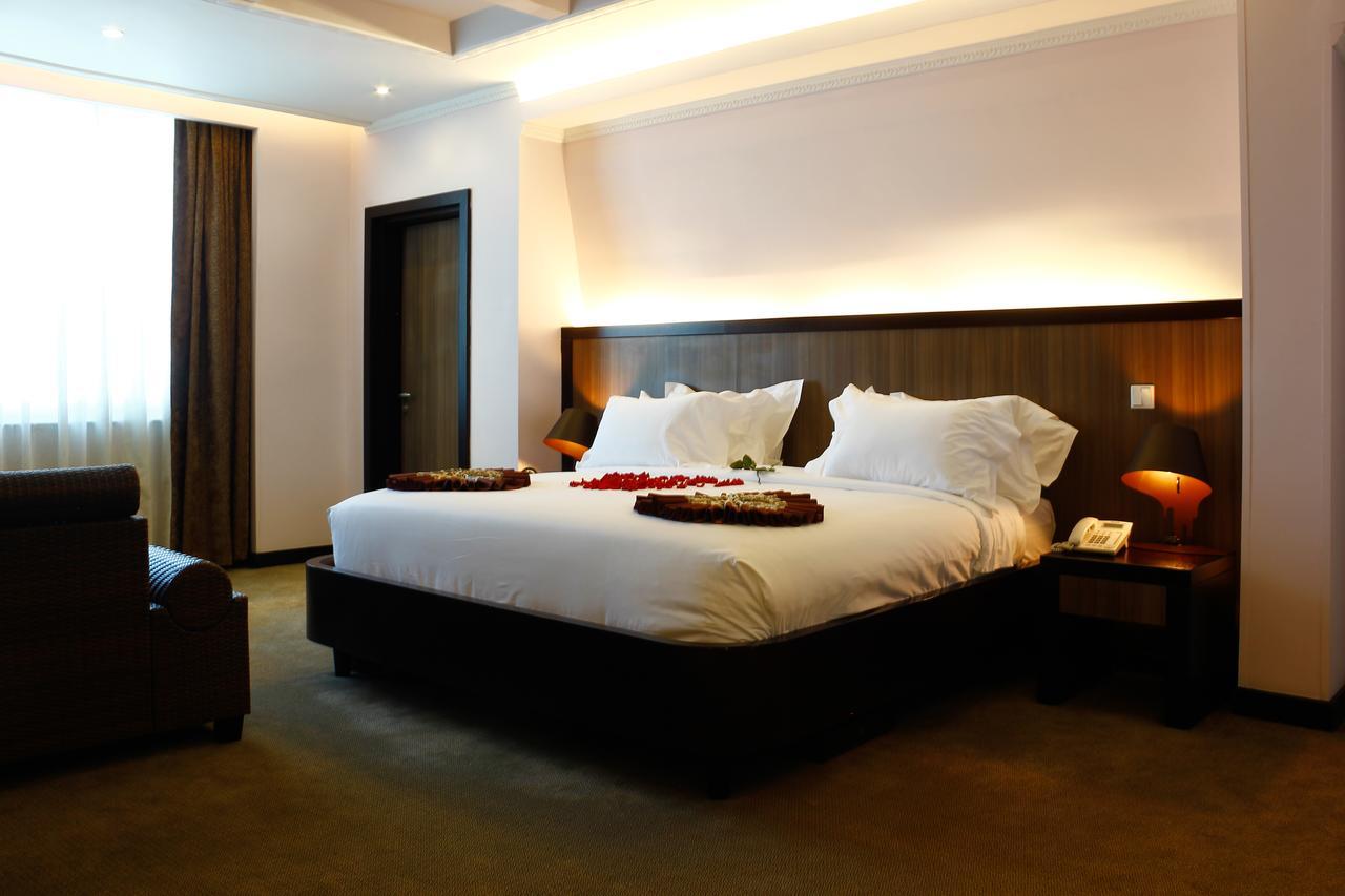 Elilly International Hotel Addisz-Abeba Kültér fotó