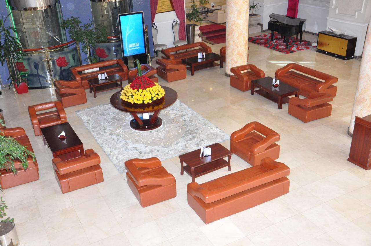 Elilly International Hotel Addisz-Abeba Kültér fotó